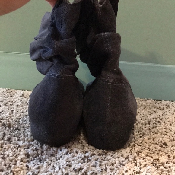 Flat, suede ankle boots - Picture 3 of 3